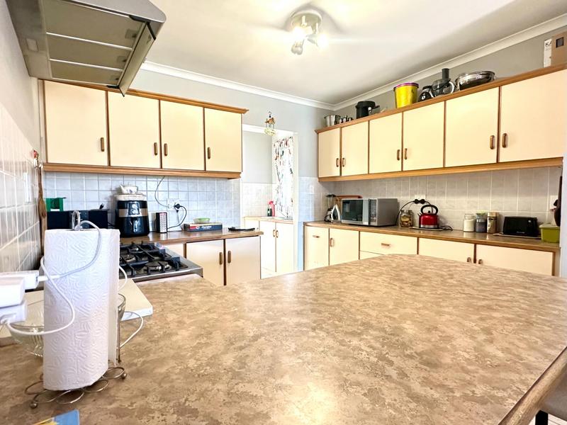 3 Bedroom Property for Sale in Bergzicht Western Cape